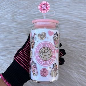 Cafecito y Chisme glass can 16oz